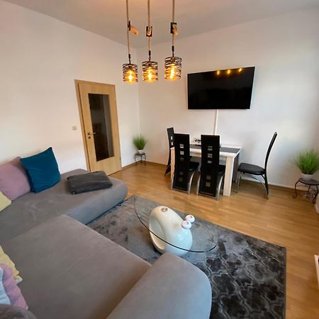 Zur Schleuse - Ferienwohnung Bis 6 Personen Mit Gem Garten Rostock Extérieur photo